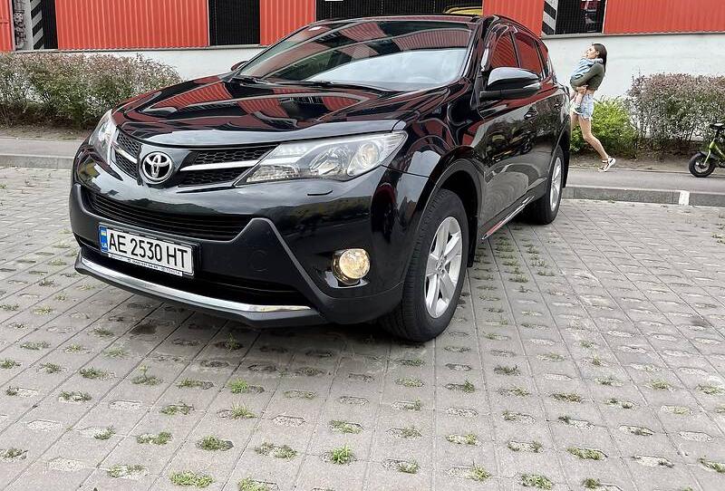 Toyota RAV4 2014