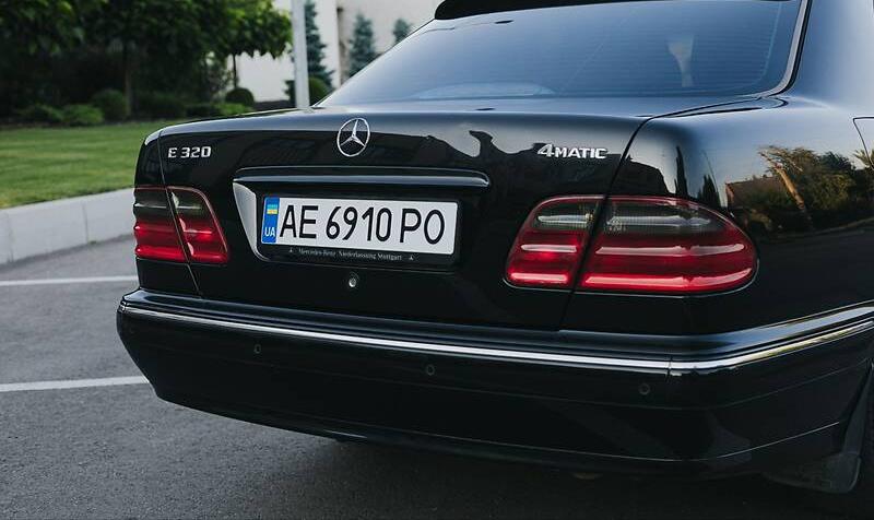 Mercedes-Benz E 320 4Matic 2001