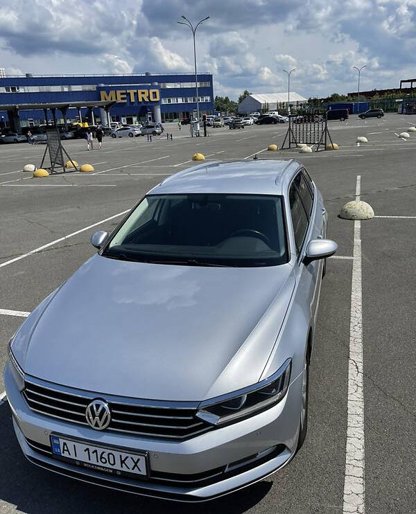 Volkswagen Passat B8 2015