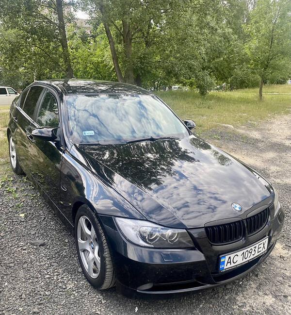 BMW 320 2007