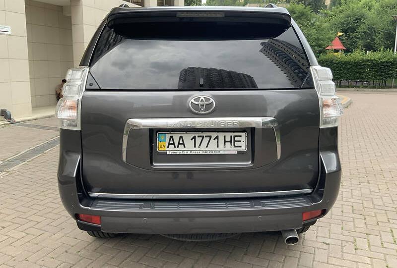 Toyota Land Cruiser Prado 150 60th anniversary  2011