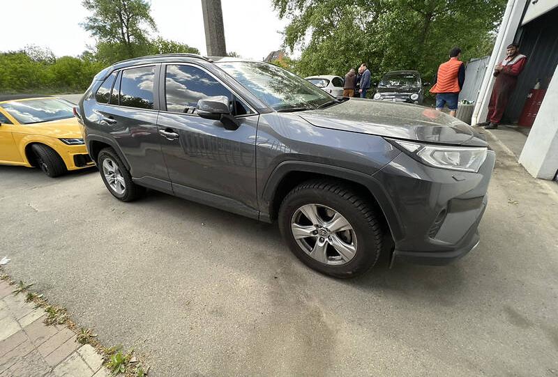 Toyota RAV4 2021