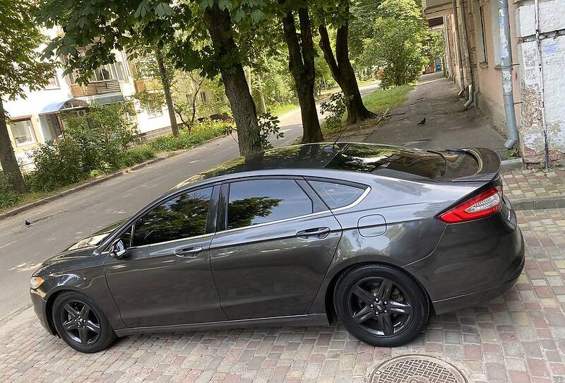 Ford Fusion SE 2014