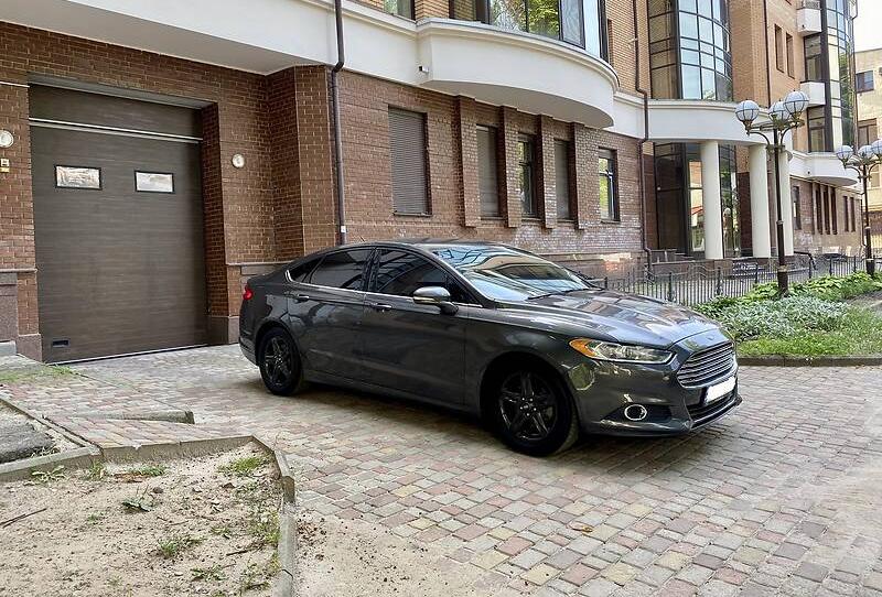 Ford Fusion SE 2014