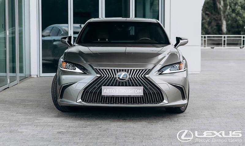 Lexus ES 250 Miyata 2020