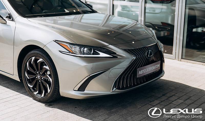 Lexus ES 250 Miyata 2020