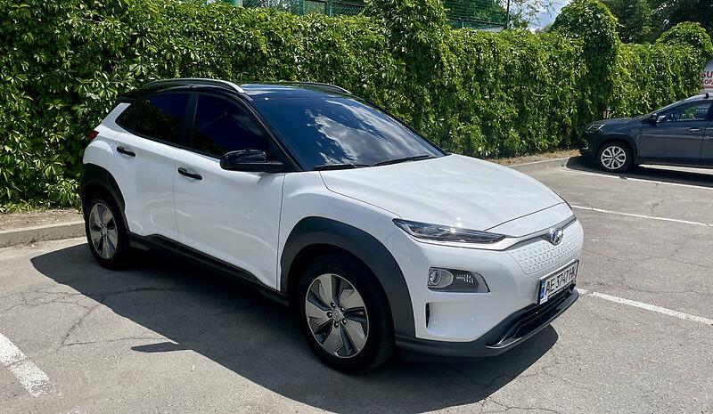 Hyundai Encino EV KONA 64 kWt 2021