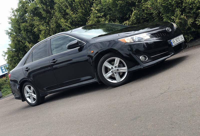 Toyota Camry SE 2013