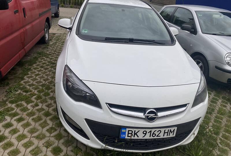 Opel Astra J J 2012