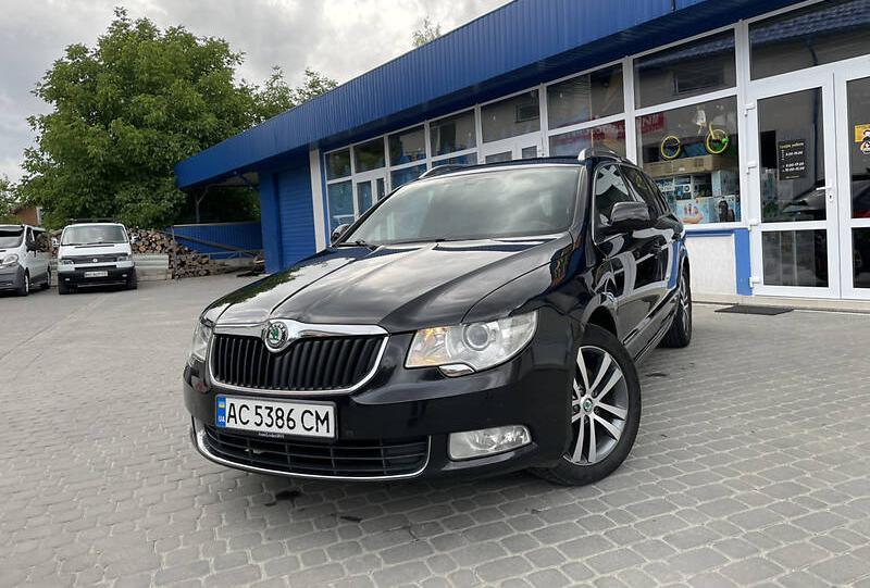 Skoda Superb 2011