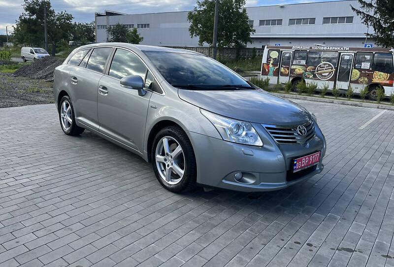 Toyota Avensis 130kw 2009