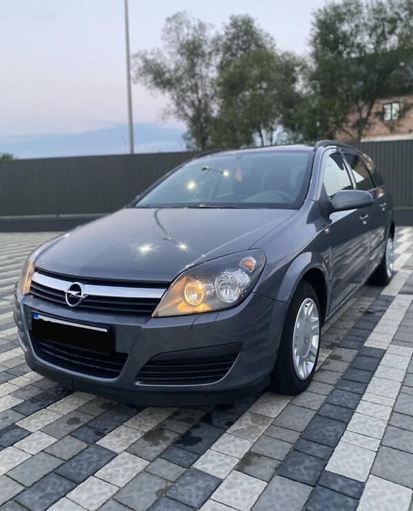 Opel Astra H Twinport 2006