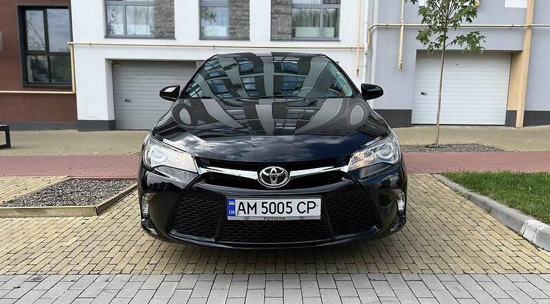 Toyota Camry 2015