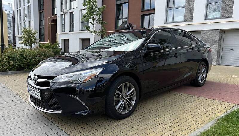 Toyota Camry 2015
