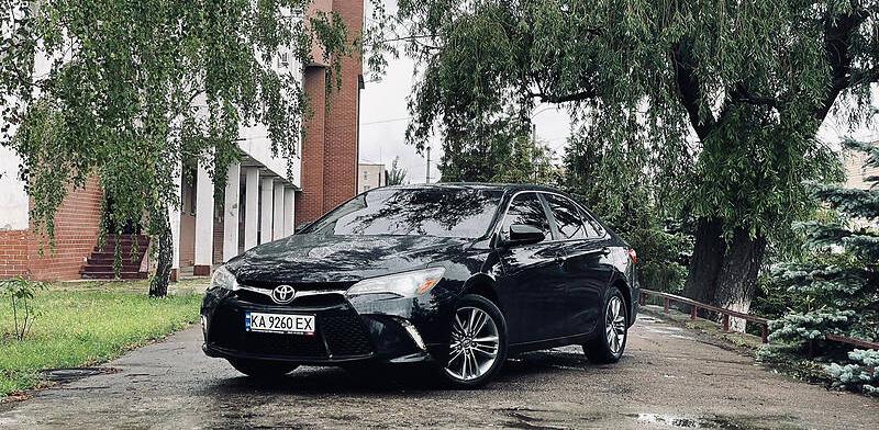 Toyota Camry 2016