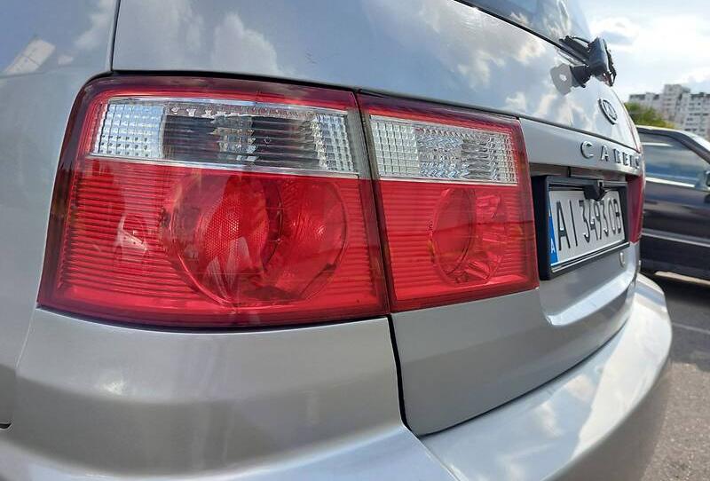 Kia Carens 2003