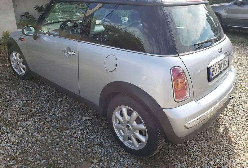 MINI Cooper 2002