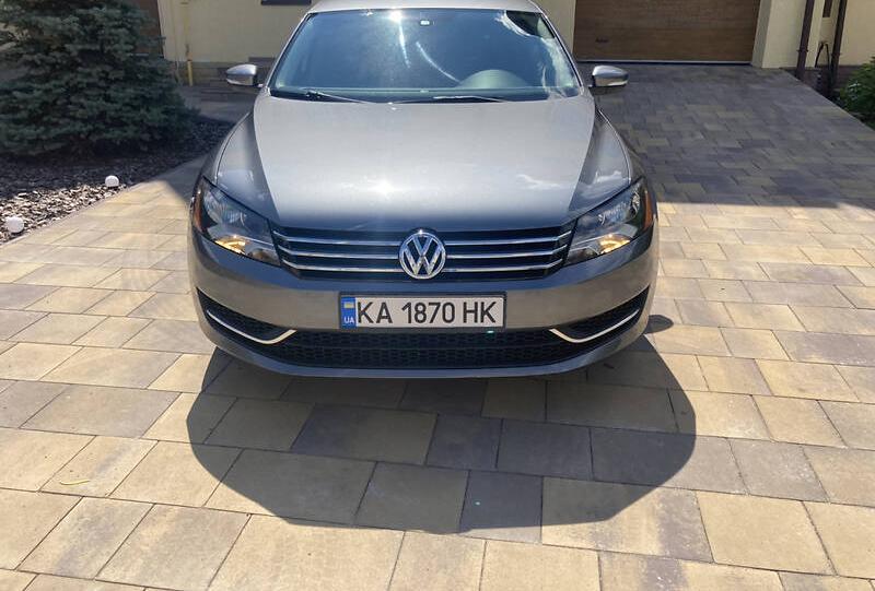 Volkswagen Passat B7 2014