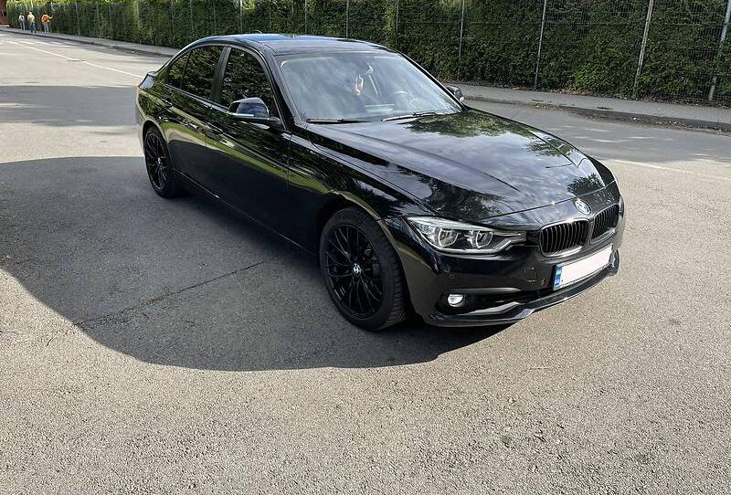 BMW 320 2017