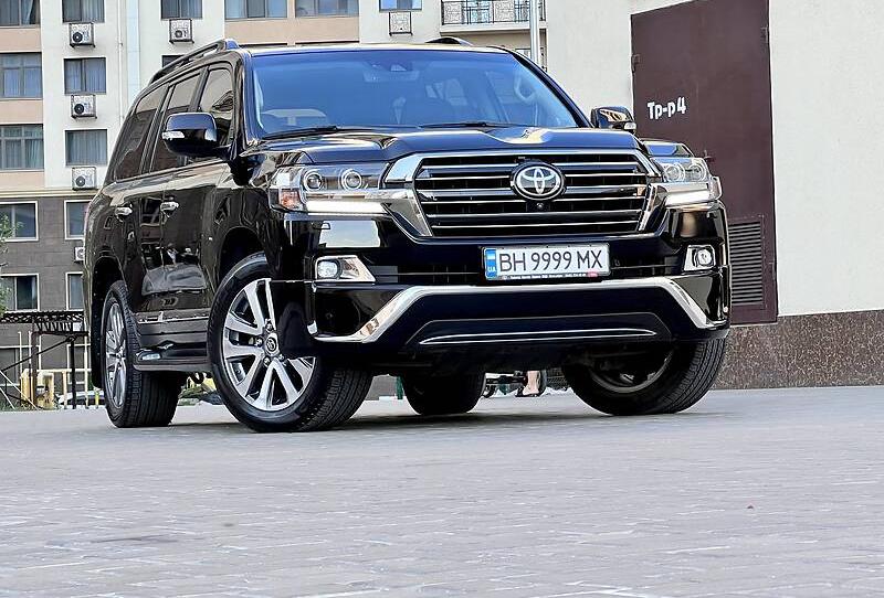 Toyota Land Cruiser 200 2018
