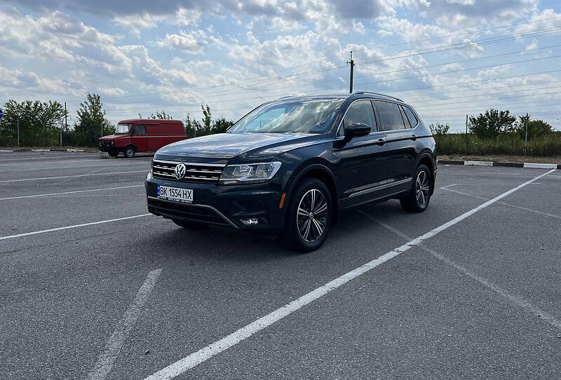 Volkswagen Tiguan SEL 2019