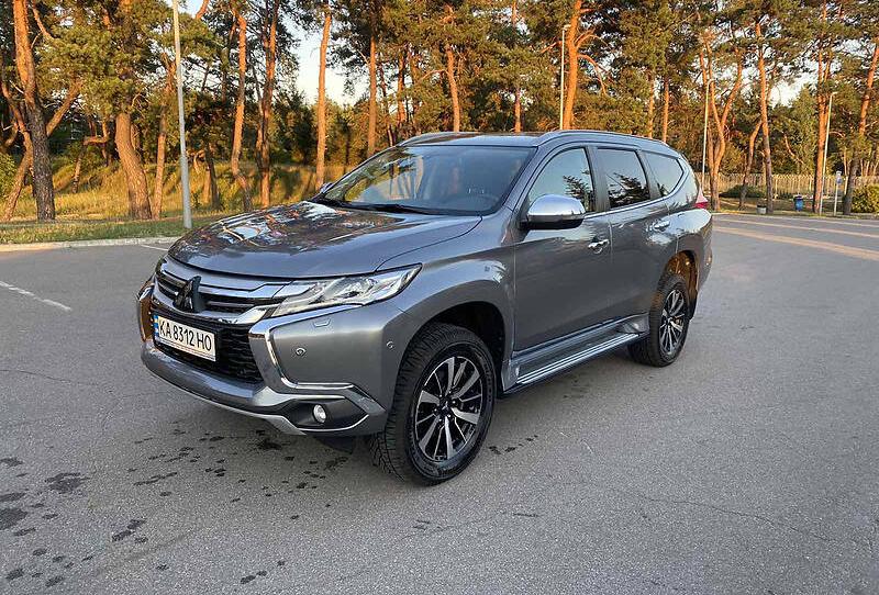 Mitsubishi Pajero Sport 2019
