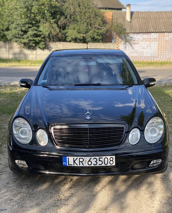 Mercedes-Benz E 270 2003