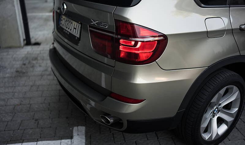 BMW X5 2011