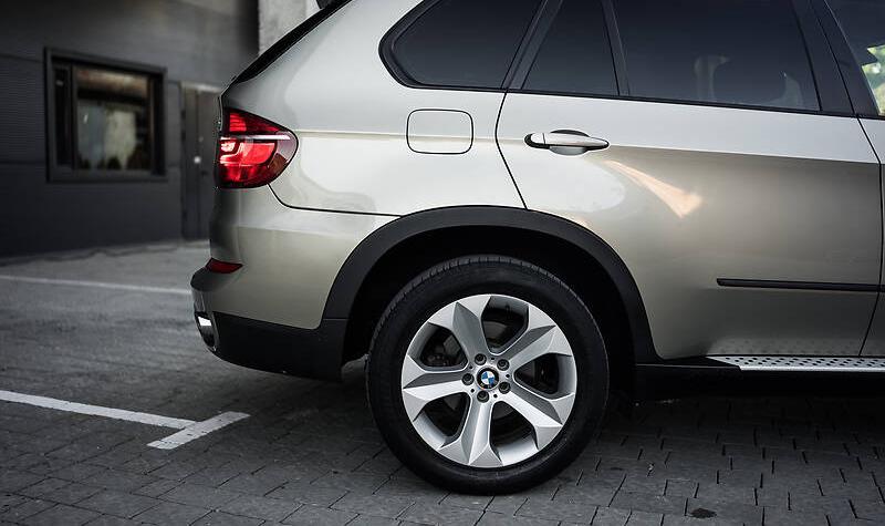 BMW X5 2011