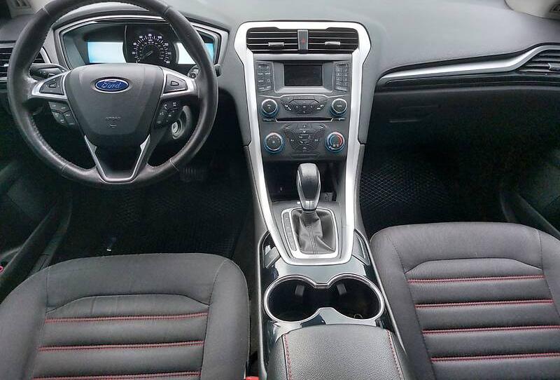 Ford Fusion 4X4 AWD 2015