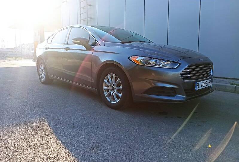Ford Fusion SE 2013