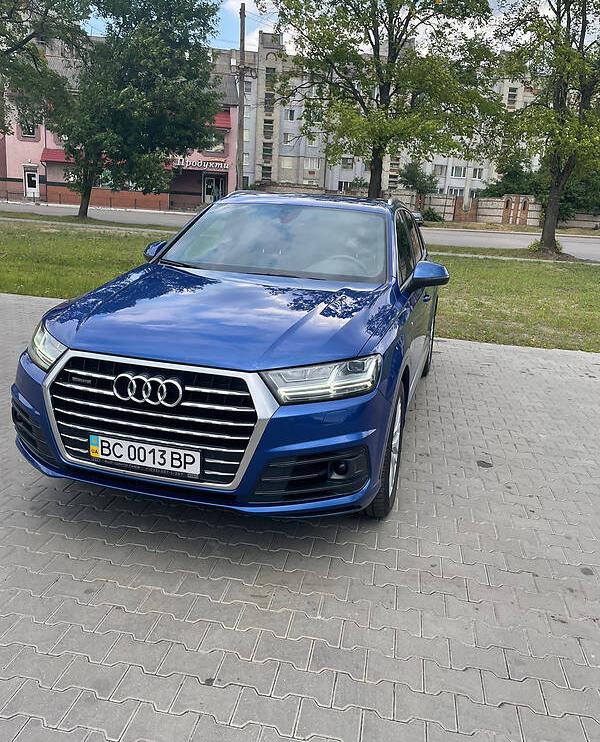 Audi Q7 2016