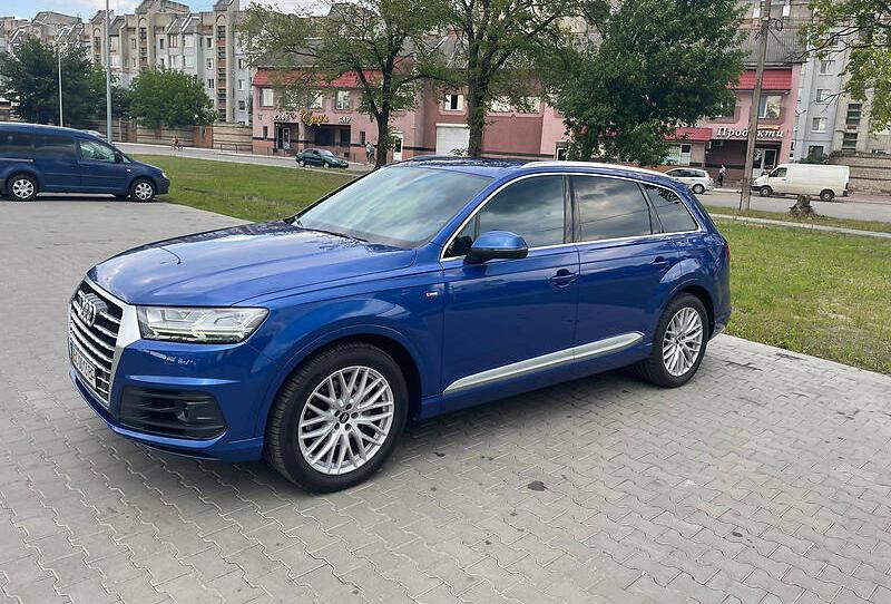 Audi Q7 2016