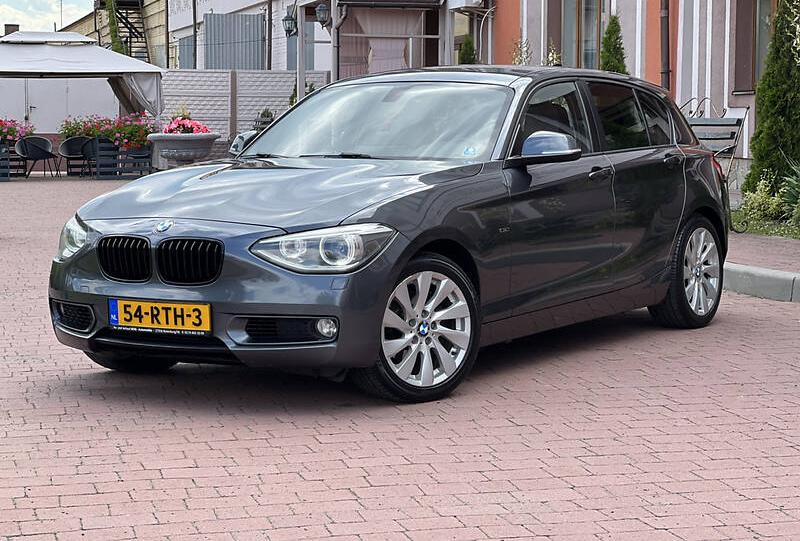 BMW 120 URBAN 135 kW 2011