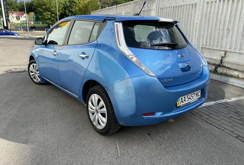 Nissan Leaf 2014