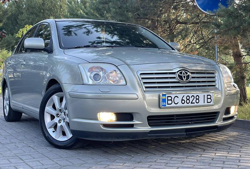 Toyota Avensis 2004