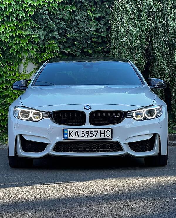 BMW M4 2015