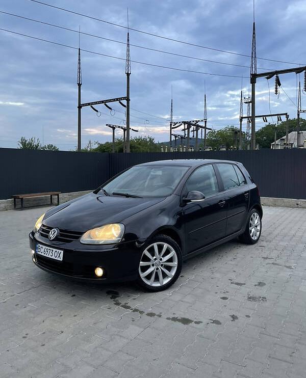 Volkswagen Golf V 2004