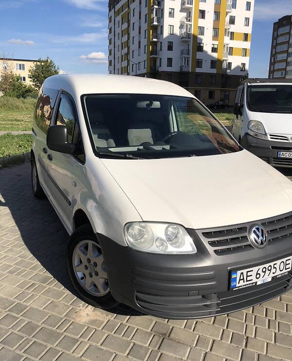 Volkswagen Caddy пасс. 2007