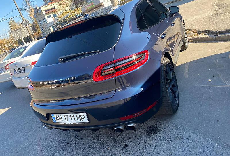 Porsche Macan 2016