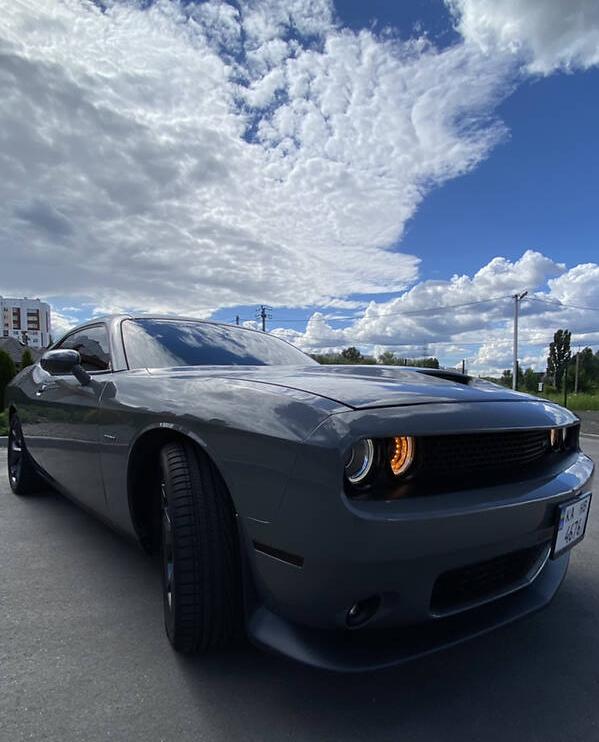 Dodge Challenger 2019