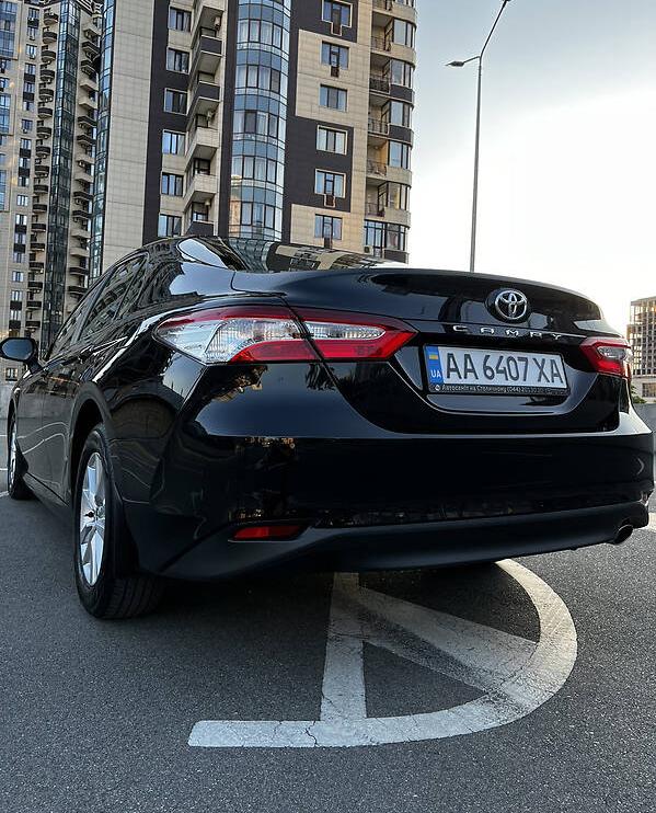 Toyota Camry 2018