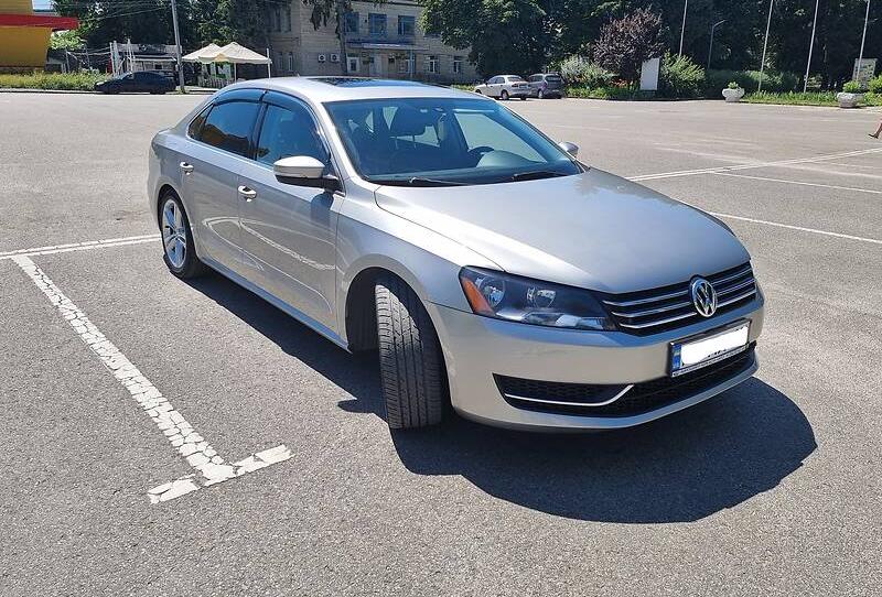 Volkswagen Passat B7 SE 2014