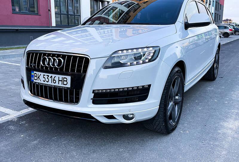 Audi Q7 2012