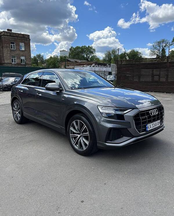 Audi Q8 S Line 2019