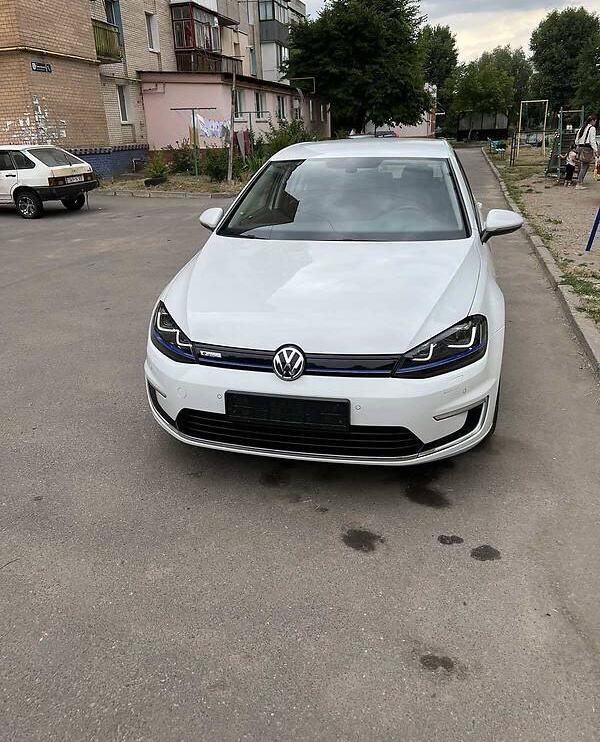Volkswagen e-Golf 2017
