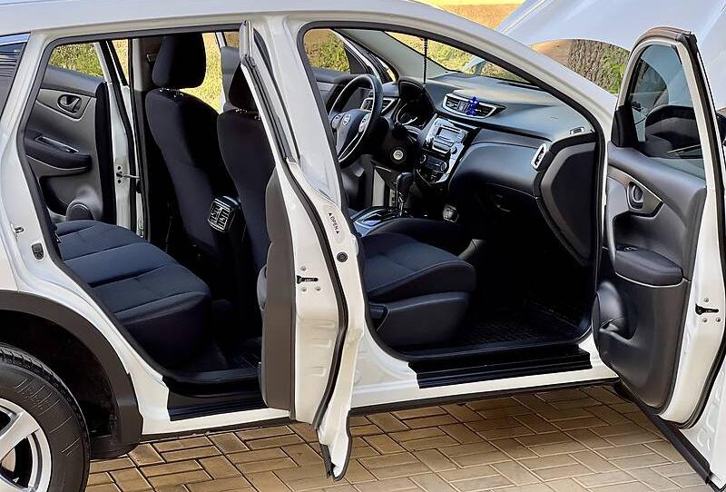 Nissan Qashqai O F F I C I A L S 2017