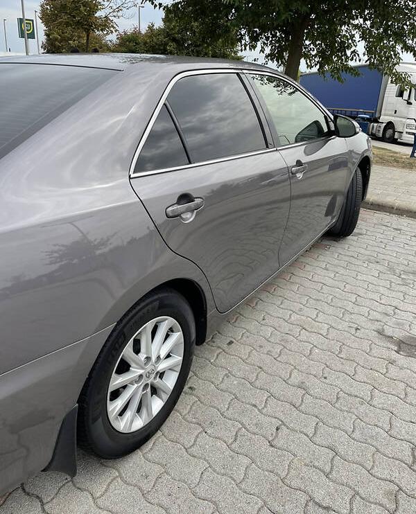 Toyota Camry 2017