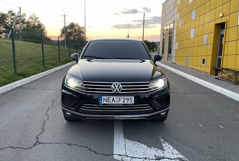 Volkswagen Touareg 2015
