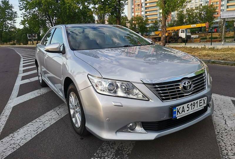 Toyota Camry 2012
